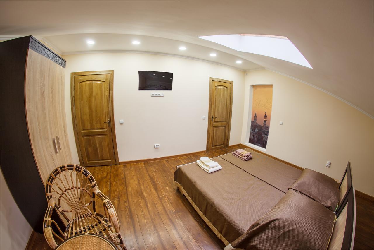 Panorama Apart-Hotel Kamjanets-Podilskyi Eksteriør billede
